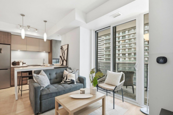 1008-70 Annie Craig Drive